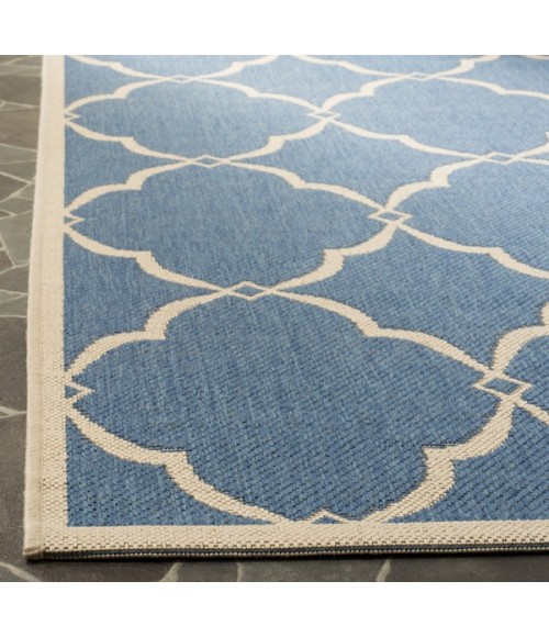 Safavieh Linden  Blue / Creme LND125 4 ft. X 6 ft. Rectangle Rug