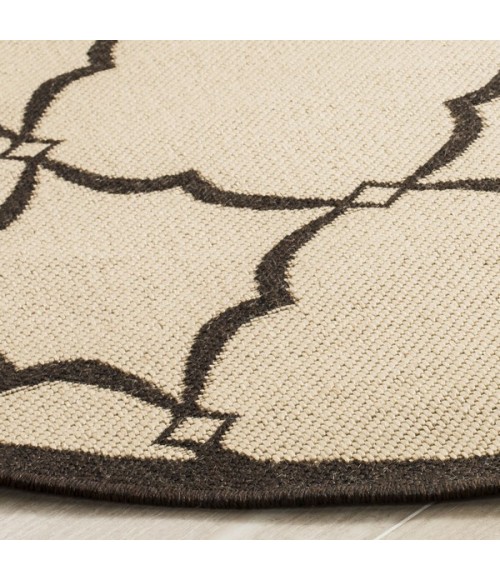 Safavieh Linden  Creme / Brown LND125 6 ft. 7 in. X 6 ft. 7 in. Round Rug