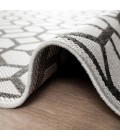 Safavieh Linden  Light Grey / Charcoal LND127 2 ft. 2 in. X 8 ft. Runner Rug