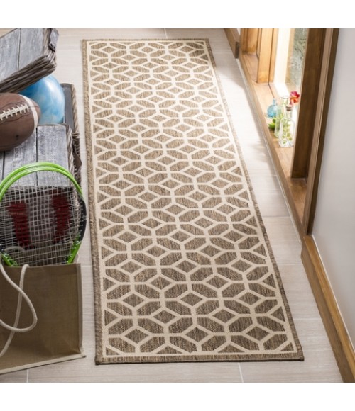 Safavieh Linden  Beige / Cream LND127 2 ft. 2 in. X 8 ft. Runner Rug