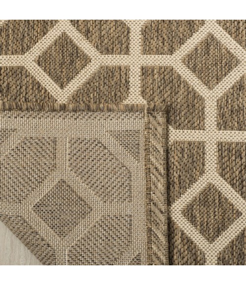 Safavieh Linden  Beige / Cream LND127 2 ft. 2 in. X 8 ft. Runner Rug