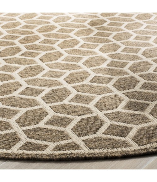 Safavieh Linden  Beige / Cream LND127 6 ft. 7 in. X 6 ft. 7 in. Round Rug