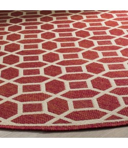 Safavieh Linden  Red / Creme LND127 6 ft. 7 in. X 6 ft. 7 in. Round Rug