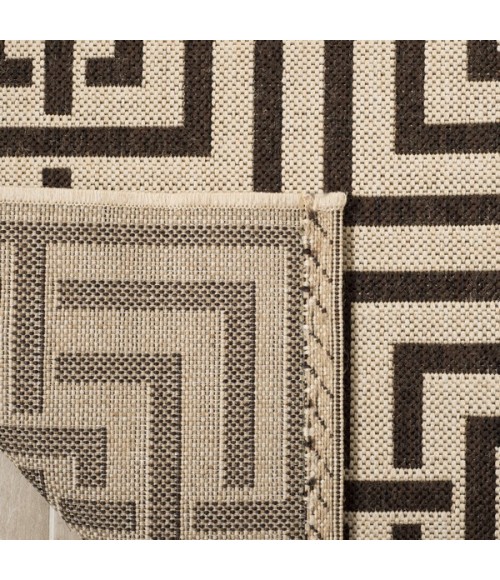 Safavieh Linden  Natural / Brown LND128 5 ft. 3 in. X 7 ft. 6 in. Rectangle Rug