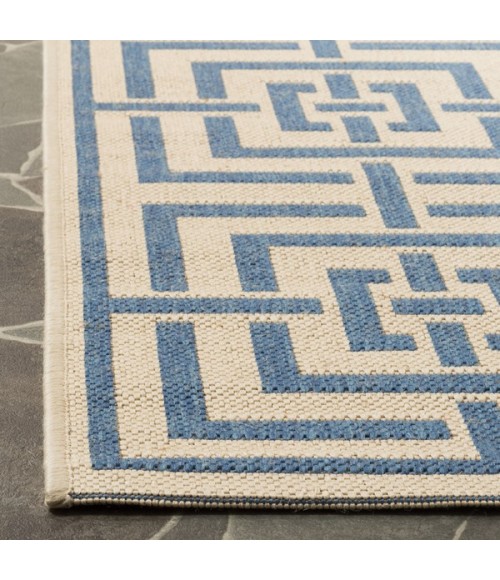 Safavieh Linden  Cream / Blue LND128 5 ft. 3 in. X 7 ft. 6 in. Rectangle Rug