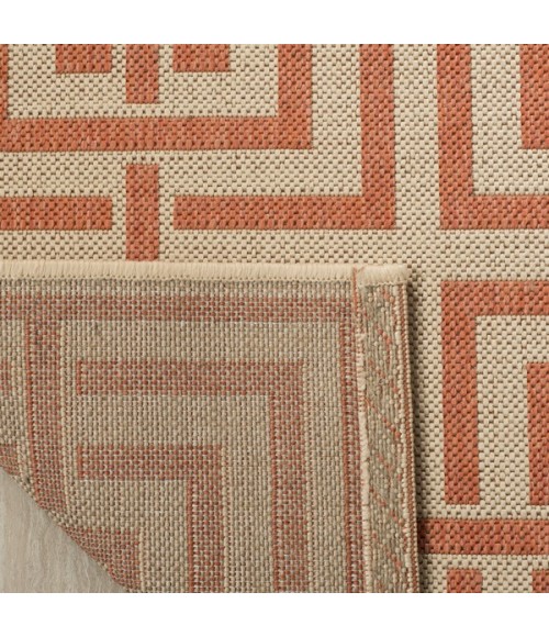 Safavieh Linden  Cream / Rust LND128 5 ft. 3 in. X 7 ft. 6 in. Rectangle Rug