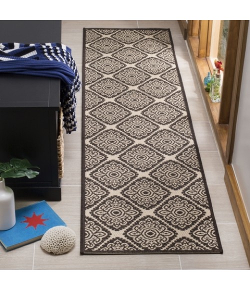 Safavieh Linden  Creme / Brown LND132 2 ft. 2 in. X 8 ft. Runner Rug