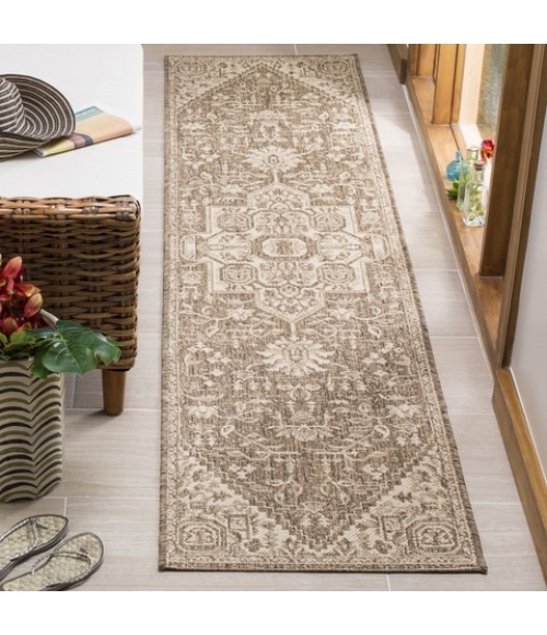 Safavieh Linden  Cream / Beige LND138 2 ft. 2 in. X 8 ft. Runner Rug