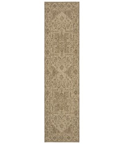 Safavieh Linden  Cream / Beige LND139 2 ft. 2 in. X 10 ft. Runner Rug