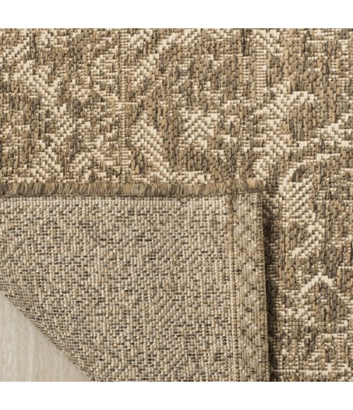 Safavieh Linden  Cream / Beige LND139 6 ft. 7 in. X 6 ft. 7 in. Square Rug