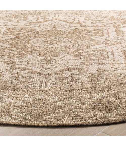 Safavieh Linden  Cream / Beige LND139 8 ft. X 8 ft. Round Rug