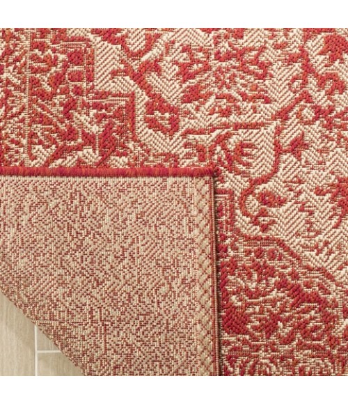 Safavieh Linden  Red / Creme LND139 6 ft. 7 in. X 6 ft. 7 in. Square Rug