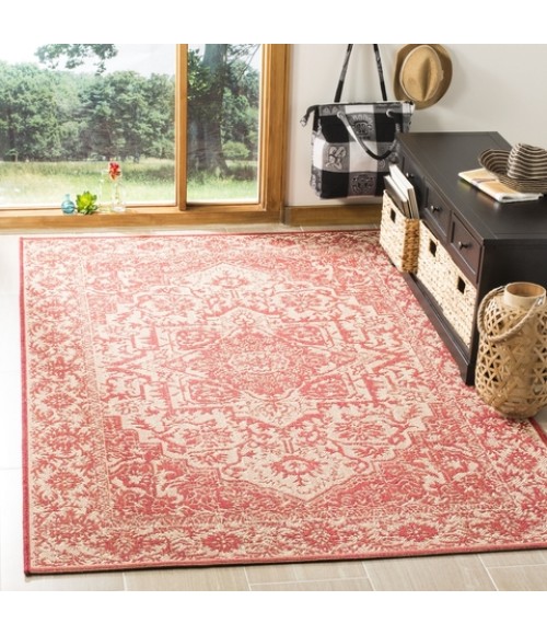 Safavieh Linden  Red / Creme LND139 6 ft. 7 in. X 6 ft. 7 in. Square Rug