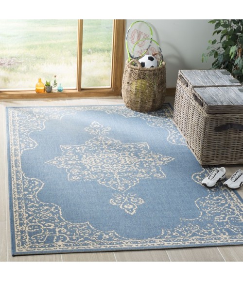 Safavieh Linden  Cream / Blue LND180 5 ft. 3 in. X 7 ft. 6 in. Rectangle Rug