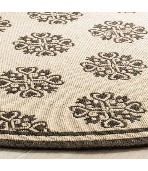 Safavieh Linden  Creme / Brown LND181 6 ft. 7 in. X 6 ft. 7 in. Round Rug