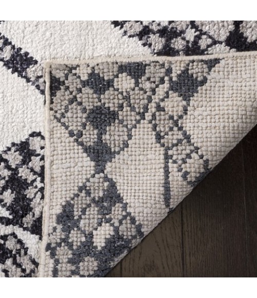 Safavieh Moroccan Ivory / Black MOR553 8 ft. X 10 ft. Rectangle Rug