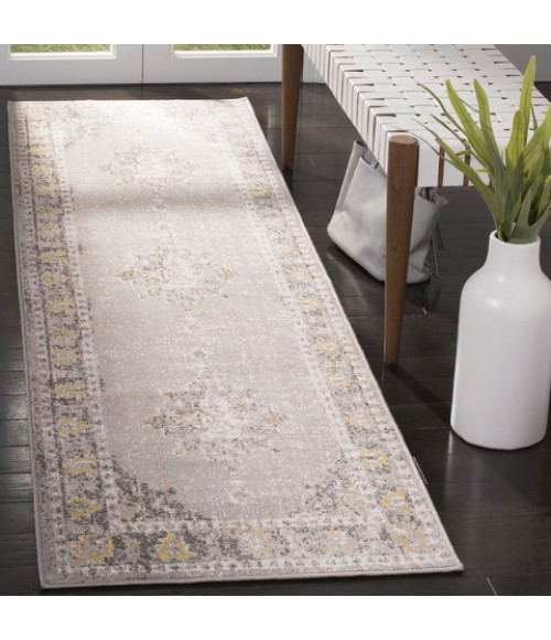 Safavieh Montage Grey / Gold MTG308 2 ft. 3 in. X 8 ft. Runner Rug