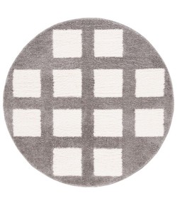 Safavieh Norway Grey / Ivory NOR204 6 ft. 7 in. X 6 ft. 7 in. Round Rug