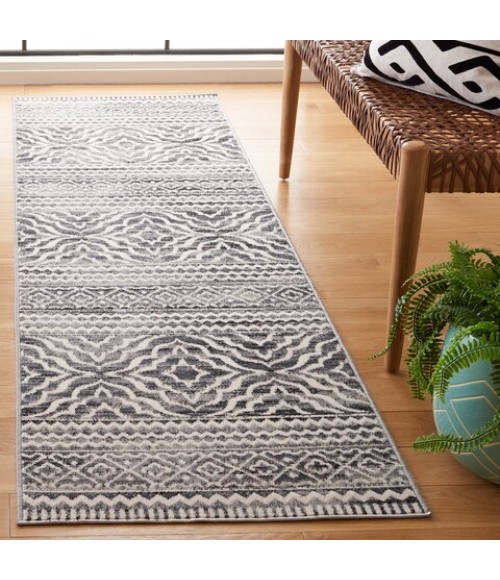 Safavieh Odyssey Black / Ivory ODY852 2 ft. 2 in. X 8 ft. Runner Rug