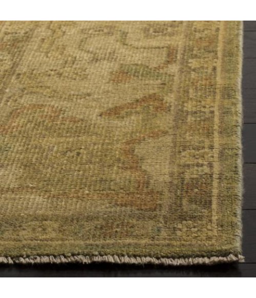 Safavieh Oushak Green / Beige OSH115 10 ft. X 14 ft. Rectangle Rug