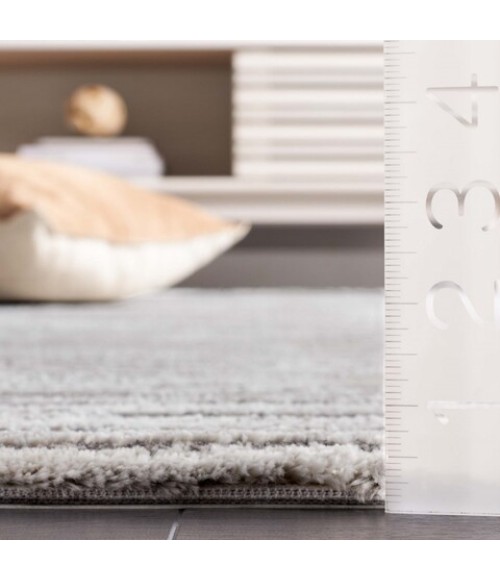 Safavieh Revive Grey REV106 2 ft. 7 in. X 5 ft. Rectangle Rug