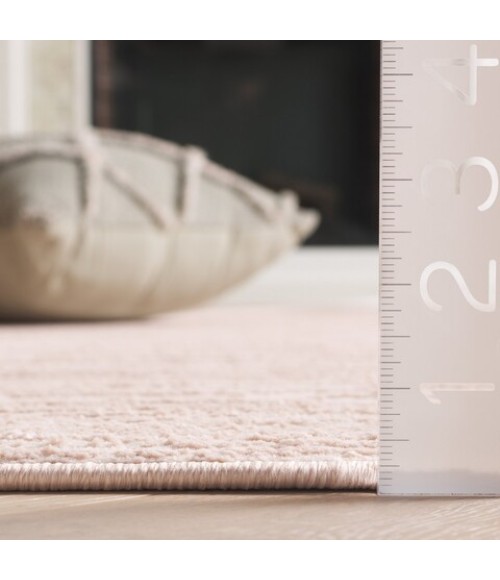 Safavieh Revive Pink REV106 2 ft. 7 in. X 5 ft. Rectangle Rug