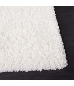 Safavieh California Shag White SG151 2 ft. 0 in. X 3 ft. 0 in. Accent Rug