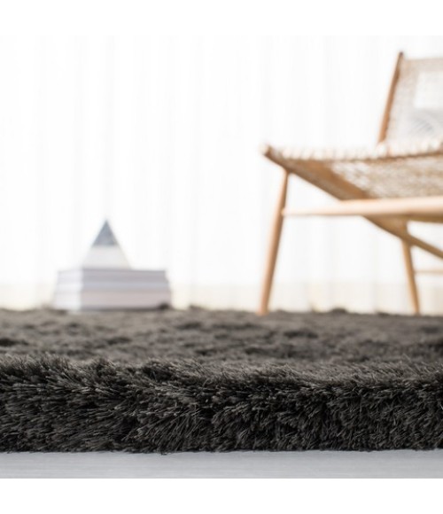 Safavieh Shag Titanium Rug SG511 4 ft. X 4 ft. Round - Rugs Town Safavieh Shag Titanium SG511 4 ft. X 4 ft. Round Rug