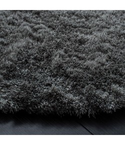 Safavieh Shag Grey SG512 7 ft. X 7 ft. Round Rug