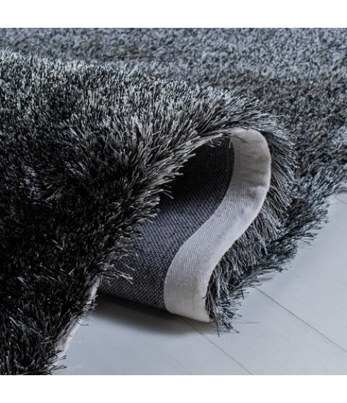 Safavieh Shag Dark Grey SG512 2 ft. 3 in. X 8 ft. Runner Rug