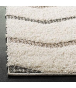 Safavieh Santorini Shag Cream / Multi SGG166 6 ft. 7 in. X 6 ft. 7 in. Square Rug