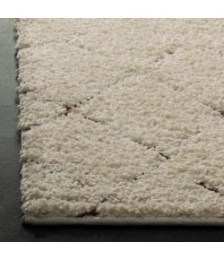 Safavieh Santorini Shag Cream / Multi SGG174 6 ft. 7 in. X 6 ft. 7 in. Square Rug