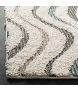 Safavieh Santorini Shag Cream / Multi SGG178 6 ft. 7 in. X 6 ft. 7 in. Square Rug