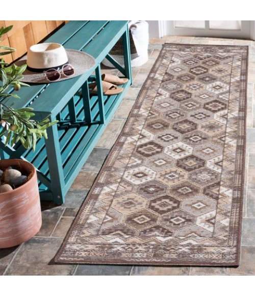 Safavieh Sunrise Ivory / Beige Brown SUN630 2 ft. X 8 ft. Runner Rug