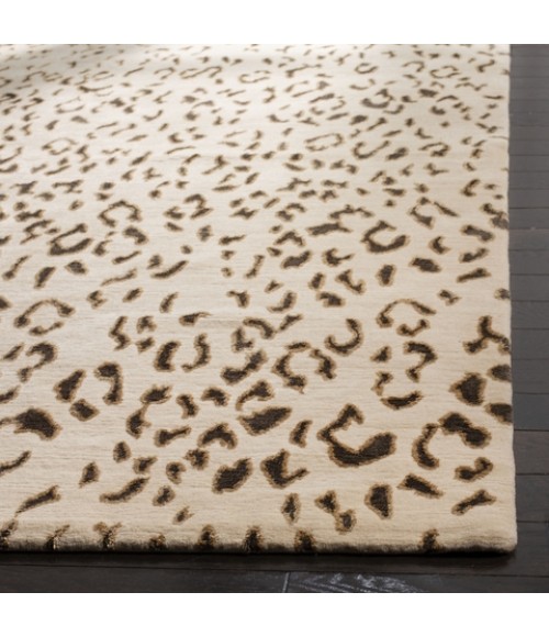 Safavieh Nepalese Cream / Deep Taupe SZK271 6 ft. X 9 ft. Rectangle Rug