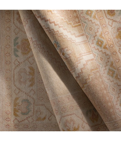 Surya Anadolu AAU-2305 10' x 14' Rug