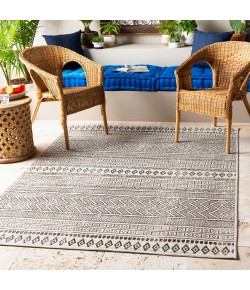 Livabliss Eagean EAG2345 Black White Area Rug 5 ft. 3 in. X 7 ft. 3 in. Oval