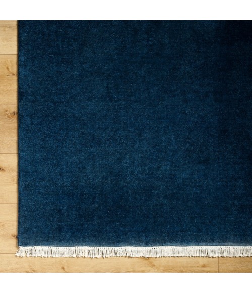 Surya Evergreen Blue EVG-2304 8 ft. X 8 ft. Round Rug