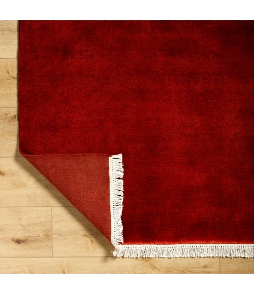 Surya Evergreen Burgandy EVG-2307 10 ft. X 10 ft. Round Rug