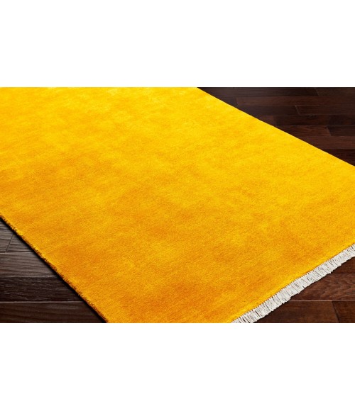 Surya Evergreen Yellow EVG-2309 8 ft. X 8 ft. Round Rug