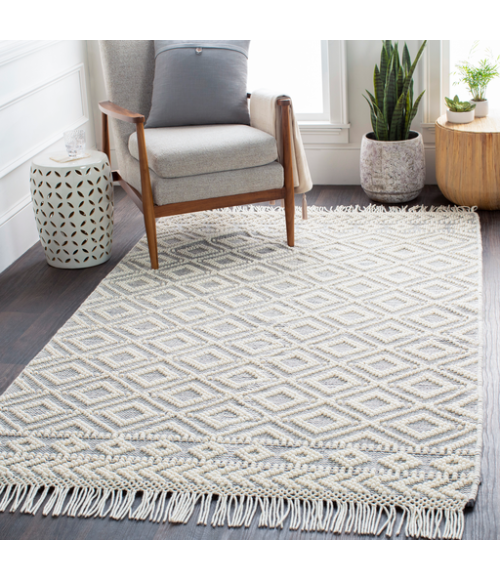 FARMHOUSE TASSELS RUG Surya Farmhouse Tassels FTS-2303-35