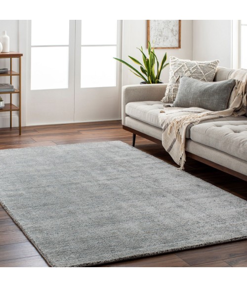 Surya Helen Rug HLE2305