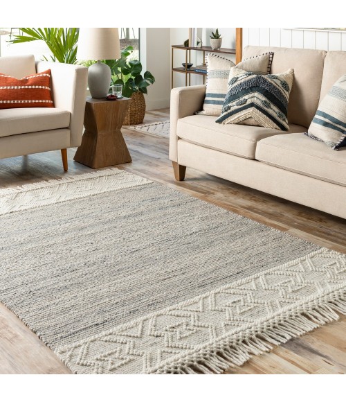 Livabliss Lucia LCI-2302 23" x 39" Rug