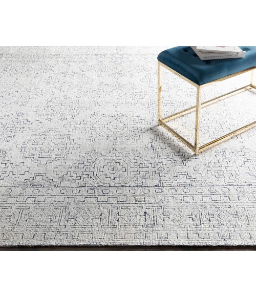 Surya Bella LLB-2300 Area Rug