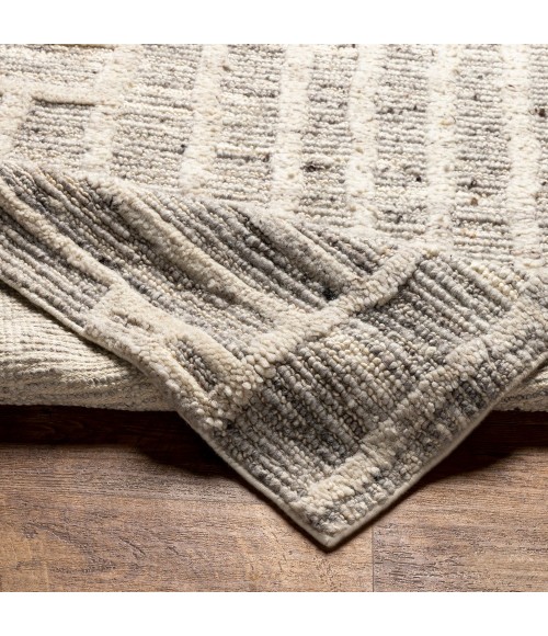 Surya Manisa MNS-2304 9' x 12' Rug