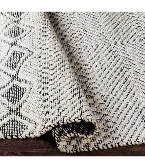 Surya Santa Barbara SBB-2303 2' x 3' Rug