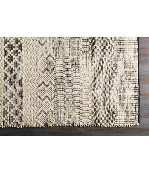Surya Santa Barbara SBB-2304 2' x 3' Rug