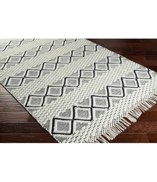 Surya Saint Clair SIC-2301 2 6 x 8  Rug