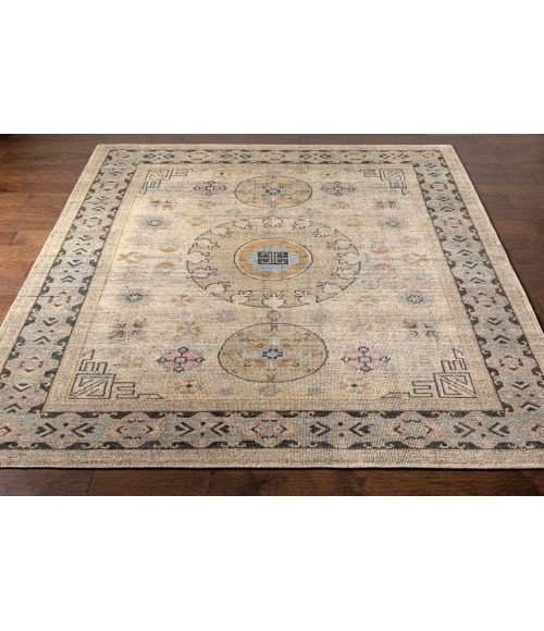SMYRNA RUG Surya Smyrna SMY-2301 2 x 3 Rug