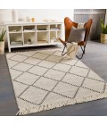Surya Uttar UTT-2302 2' x 3' Rug